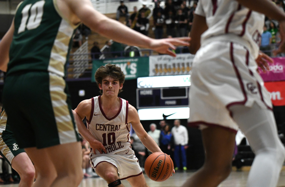 Jesuit Central Catholic 6A Oregon boys basketball quarterfinal 2024 Taylor Balkom 45